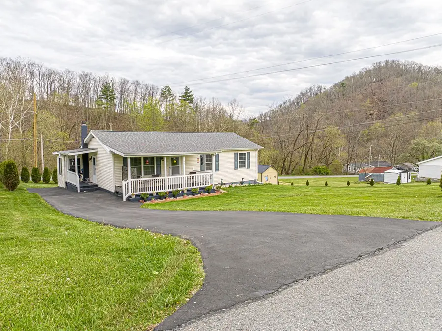 18160 Ridgeview Dr, Abingdon, VA 24211 - #2