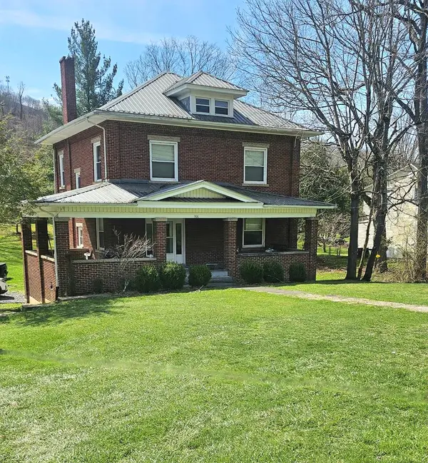 156 Claude Lane, Tazewell, VA 24651
