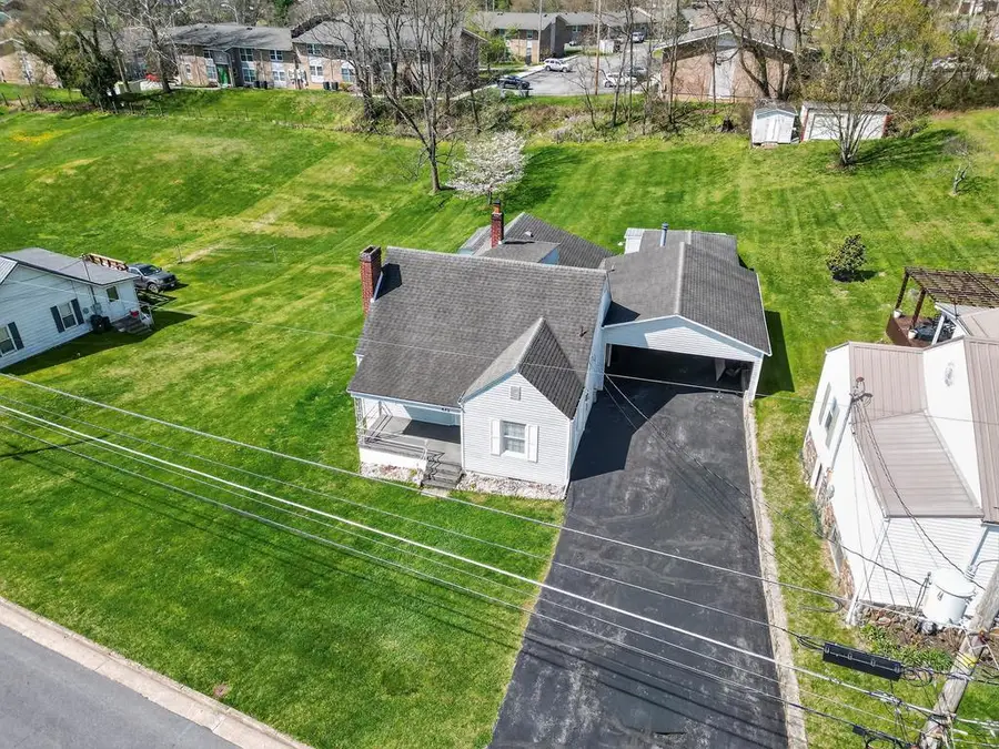 642 Goolsby, Marion, VA 24354 - #3