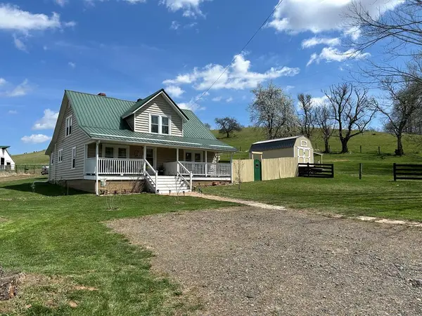 1363 Forest Oak Road, Woodlawn, VA 24381