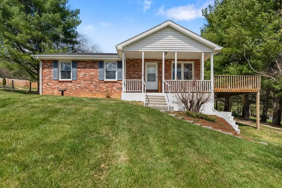 320 SAINT LUKES RD, Wytheville, VA 24382-4225 - #3