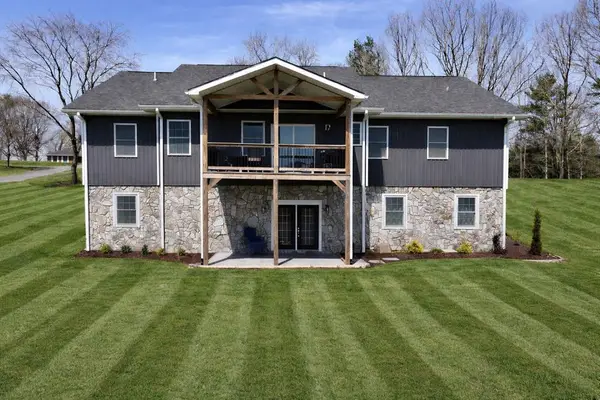 24 Fairway Village, Galax, VA 24333