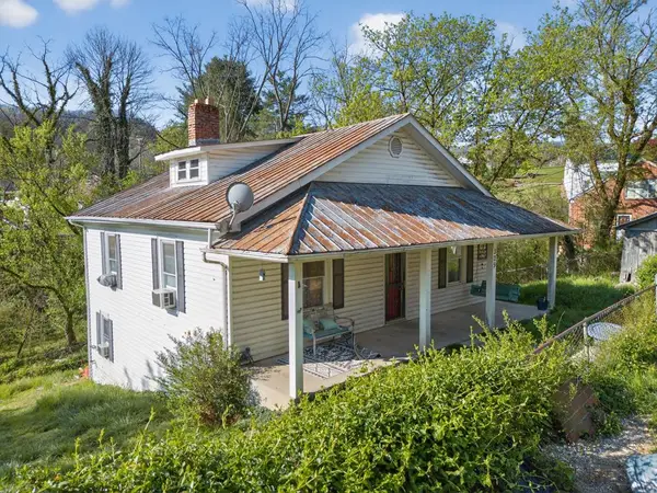 329 Fir Street, Gate City, VA 24251