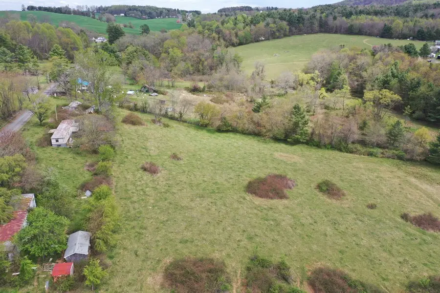 101 Glade Creek Road, Woodlawn, VA 24381 - #3