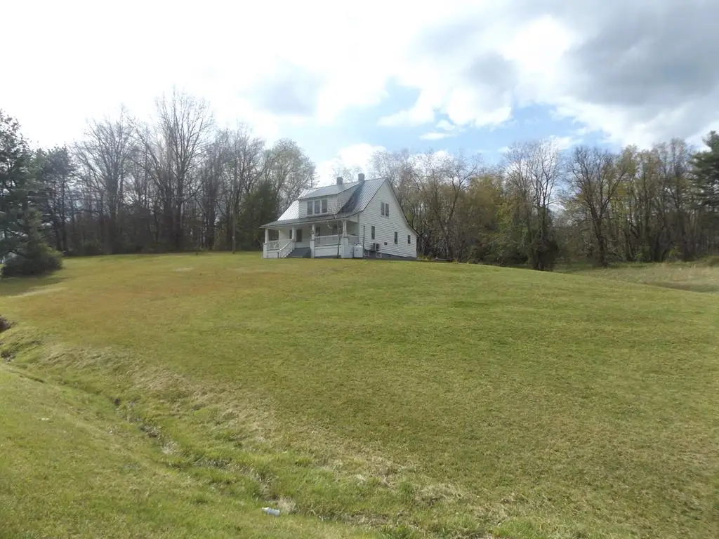 1519 Floyd Pike, Hillsville, VA 24343 - #1