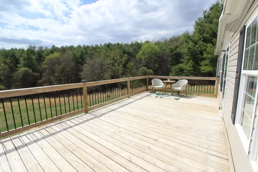 98 Foxfire Lane, Galax, VA 24333 - #2