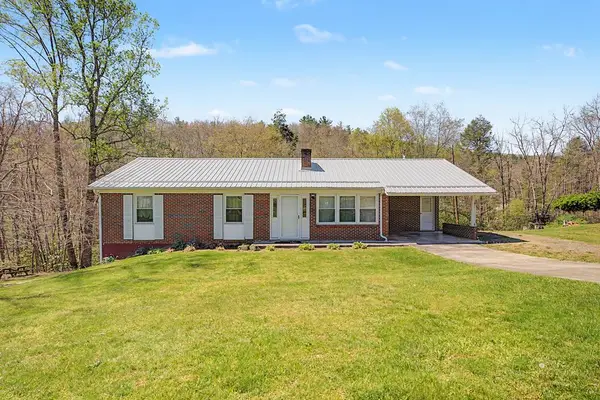 6921 Ivanhoe Rd, Ivanhoe, VA 24350