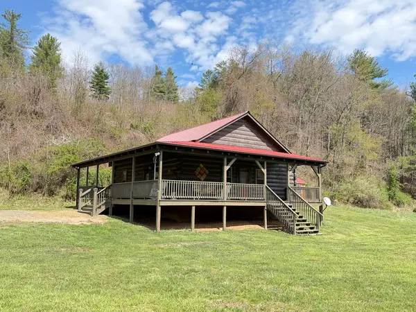 496 Bella Hills, Hillsville, VA 24343