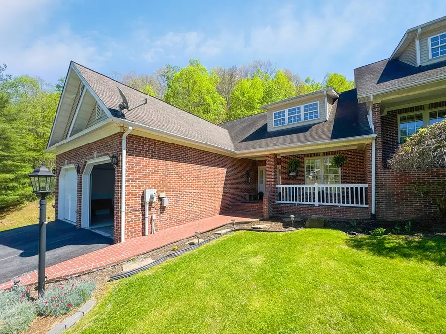 251 Cresswood, Richlands, VA 24641 - #3