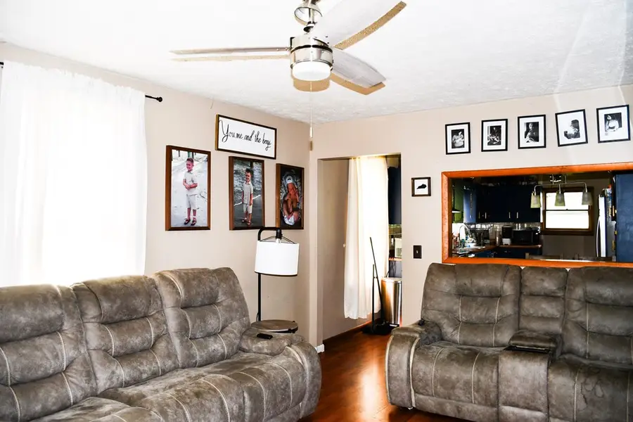 467 Earls Branch, Pounding Mill, VA 24637 - #3