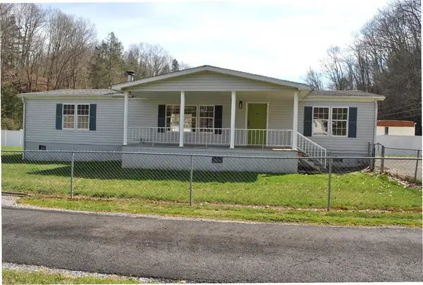 242 Middle Creek Rd, Cedar Bluff, VA 24609