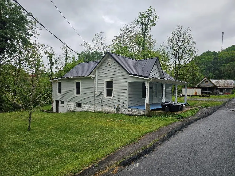 659 Spruce St., Marion, VA 24354 - #1
