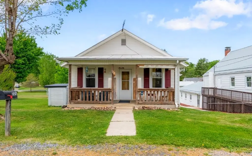 255 West Coyner Avenue, Marion, VA 24354 - #1