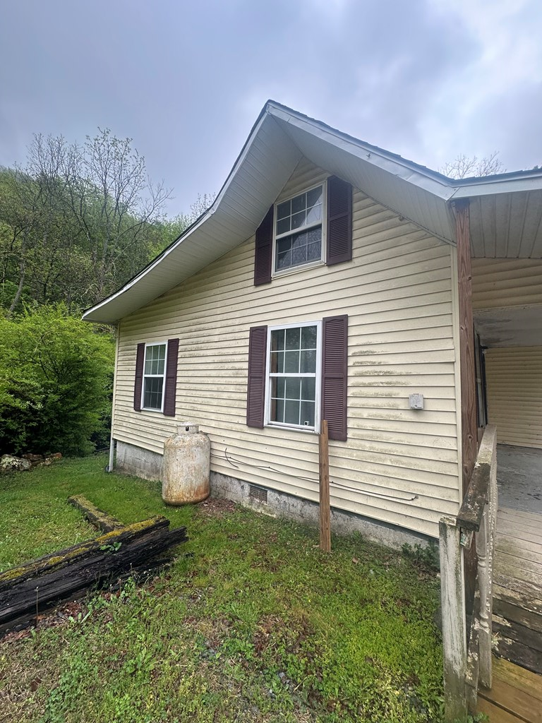 861 Allison Gap Rd, Saltville, VA 24370 - #3