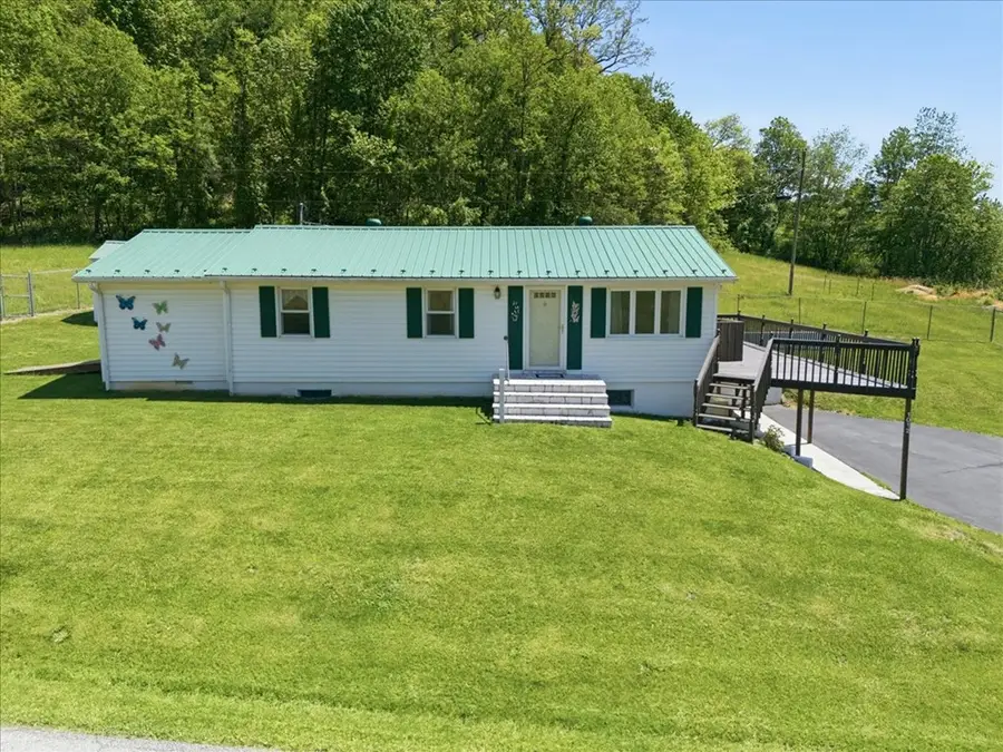 1012 Ridgedale Rd, Saltville, VA 24370 - #3