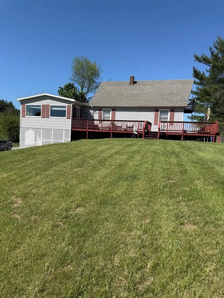 74 Fulton Rd, Independence, VA 24348 - #3