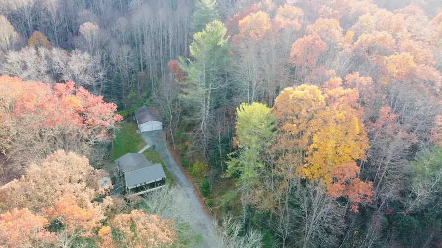 900 Currin Valley Rd, Marion, VA 24354 - #3