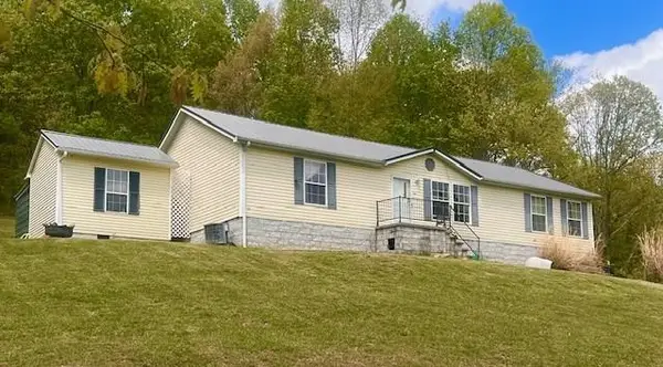 1677 GRAPEFIELD ROAD, Bastian, VA 24314
