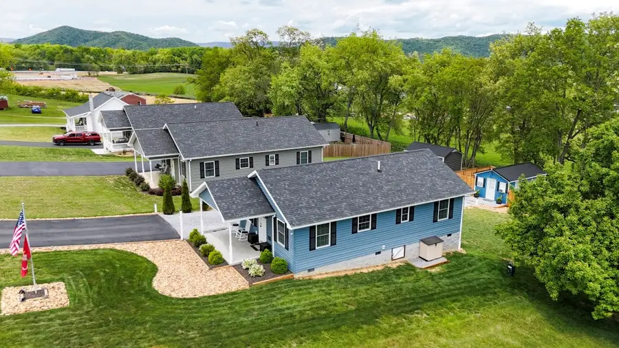 210 Country Lane, Wytheville, VA 24382 - #3