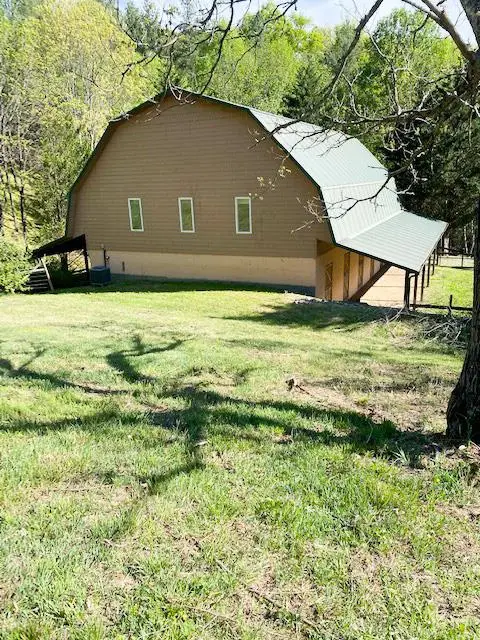 420 Virginia Lane, Mouth of Wilson, VA 24363