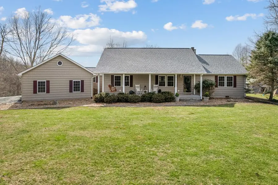 987 Nursery Rd, Laurel Fork, VA 24352 - #2