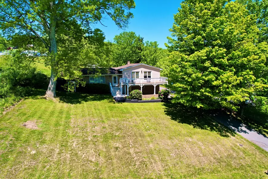 637 Hilltop St, Marion, VA 24354 - #2