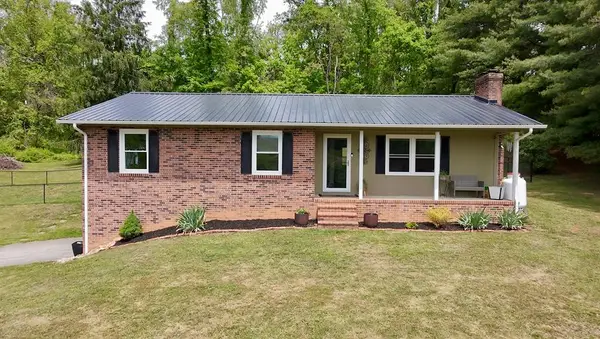 260 Rolling Hills Dr., Marion, VA 24354