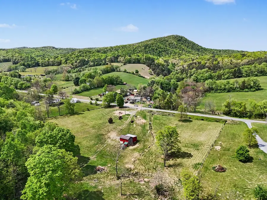 9050 Bluegrass Trail, Bland, VA 24315 - #2
