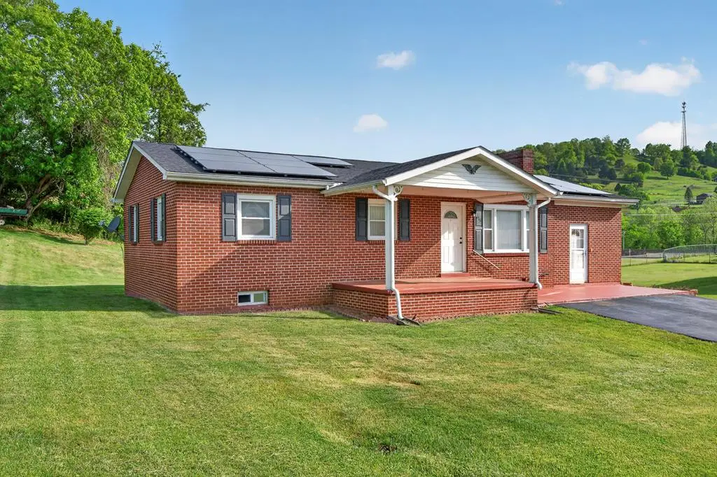 111 Sevier St, Lebanon, VA 24266 - #1