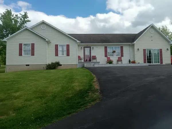 119 Sunset View Rd, Rural Retreat, VA 24368