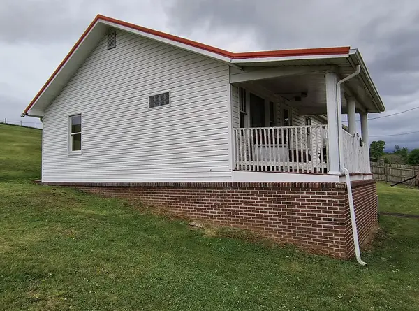 335 Poor Farm Road, Lebanon, VA 24266