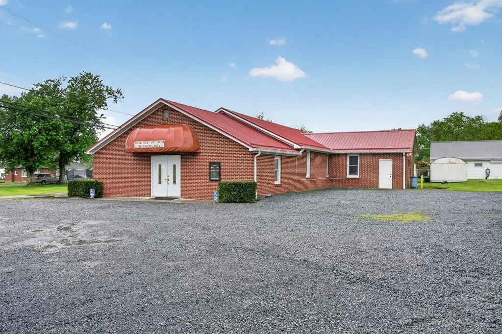 302 Crescent Drive, Glade Spring, VA 24340 - #1