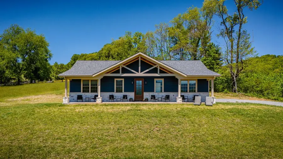 3375 Long Hollow Road, Cleveland, VA 24225 - #2