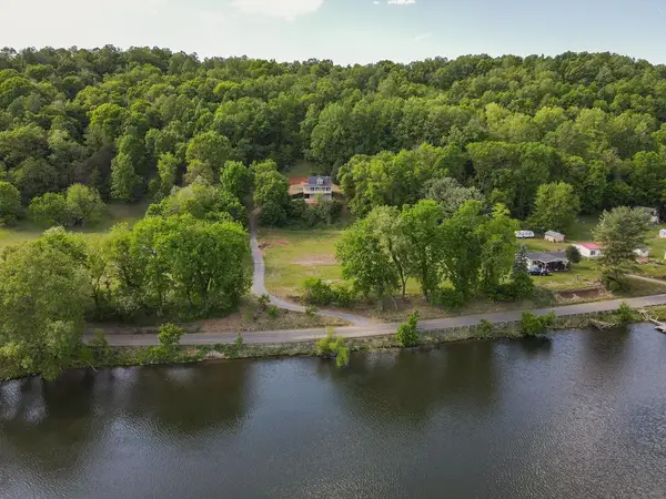 4591 Clarks Ferry Road, Draper, VA 24342