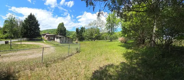 356 Baker Island Road, Max Meadows, VA 24360