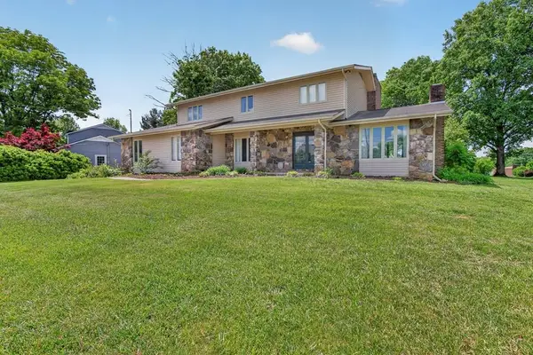 102 Sandpiper Circle, Kingsport, TN 37663