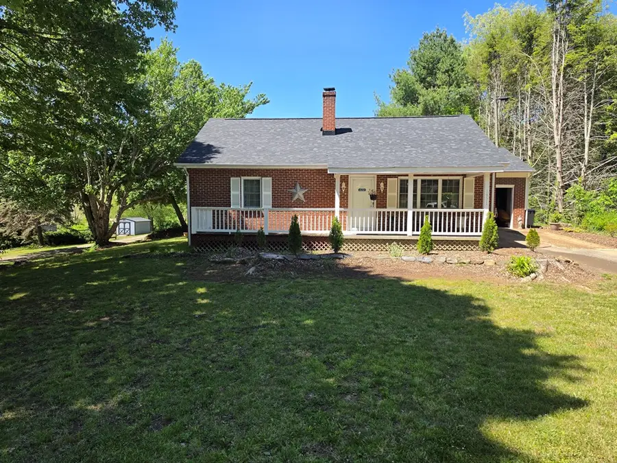 1971 Elk Creek Pkwy, Independence, VA 24348 - #2