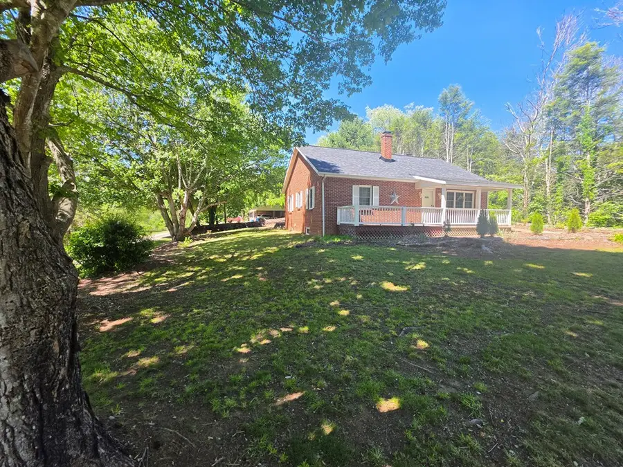 1971 Elk Creek Pkwy, Independence, VA 24348 - #3