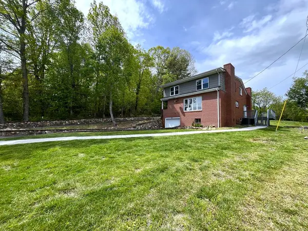 353 Greenbriar Road, Hillsville, VA 24343