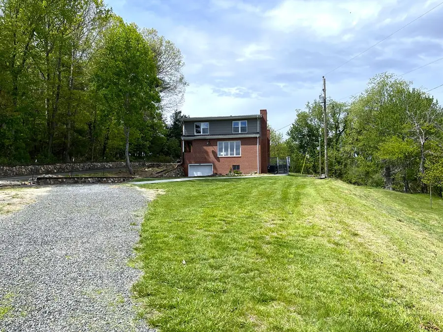 353 Greenbriar Road, Hillsville, VA 24343 - #2