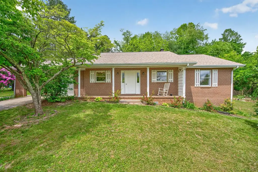 92 Gladeville Hts, Galax, VA 24333 - #1