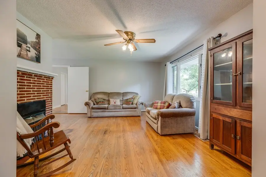 1612 Farmer St., Richlands, VA 24641 - #3