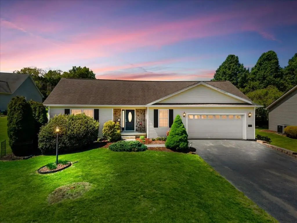 1904 Wilshire Lane, Pulaski, VA 24301 - #1