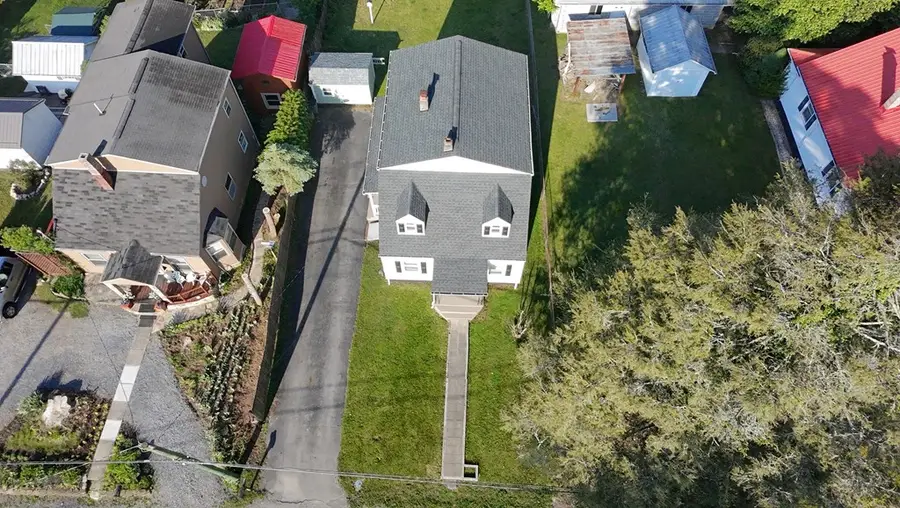 316 Groseclose St., Marion, VA 24354 - #3