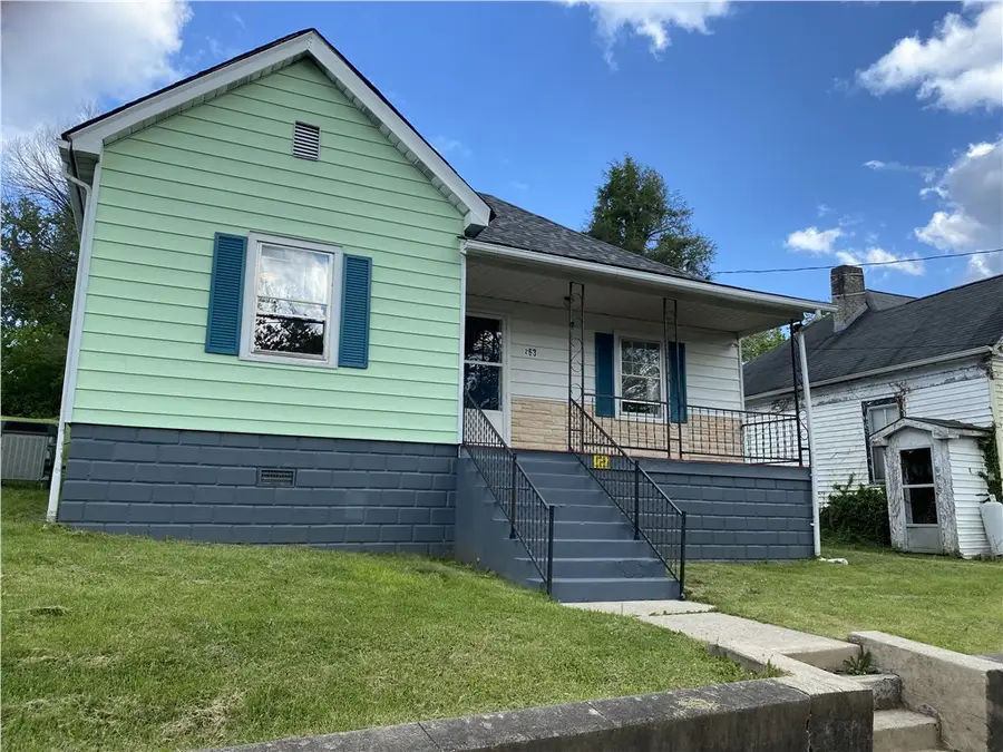 263 Norfolk Ave, Bristol, VA 24201 - #3
