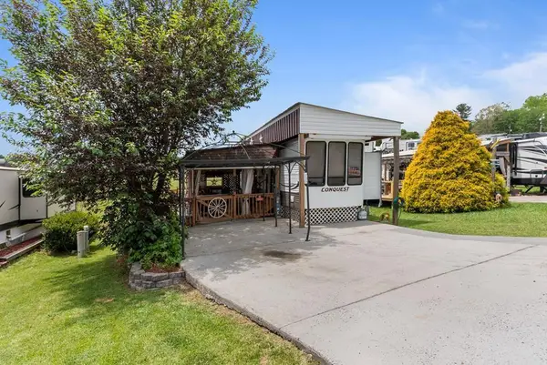167 Megans Circle, Hillsville, VA 24343