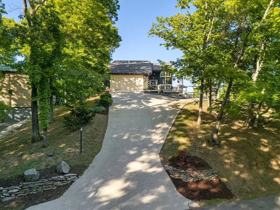 22455 Wyldwood Rd, Abingdon, VA 24211 - #2