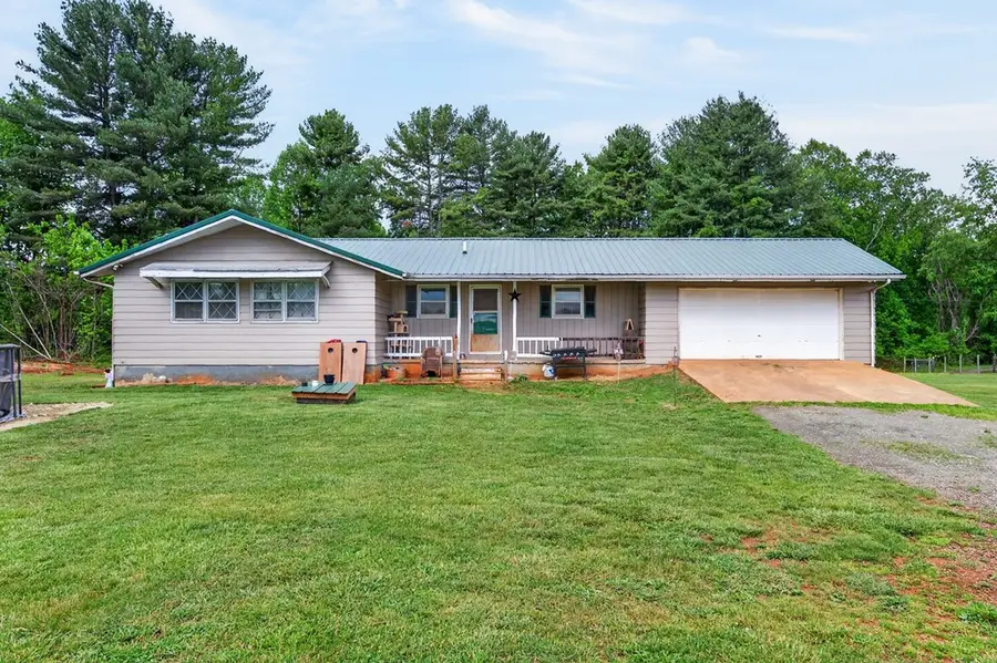 147 Iron Ore Ln, Barren Springs, VA 24313 - #3