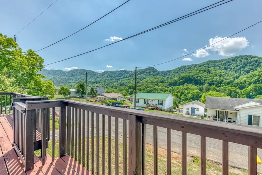 274 Highland St., Gate City, VA 24251 - #2