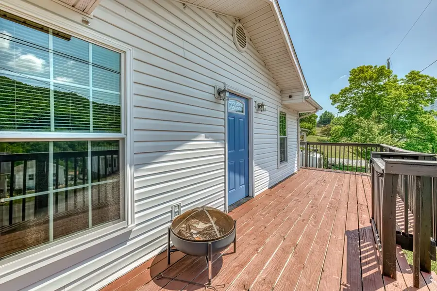 274 Highland St., Gate City, VA 24251 - #3